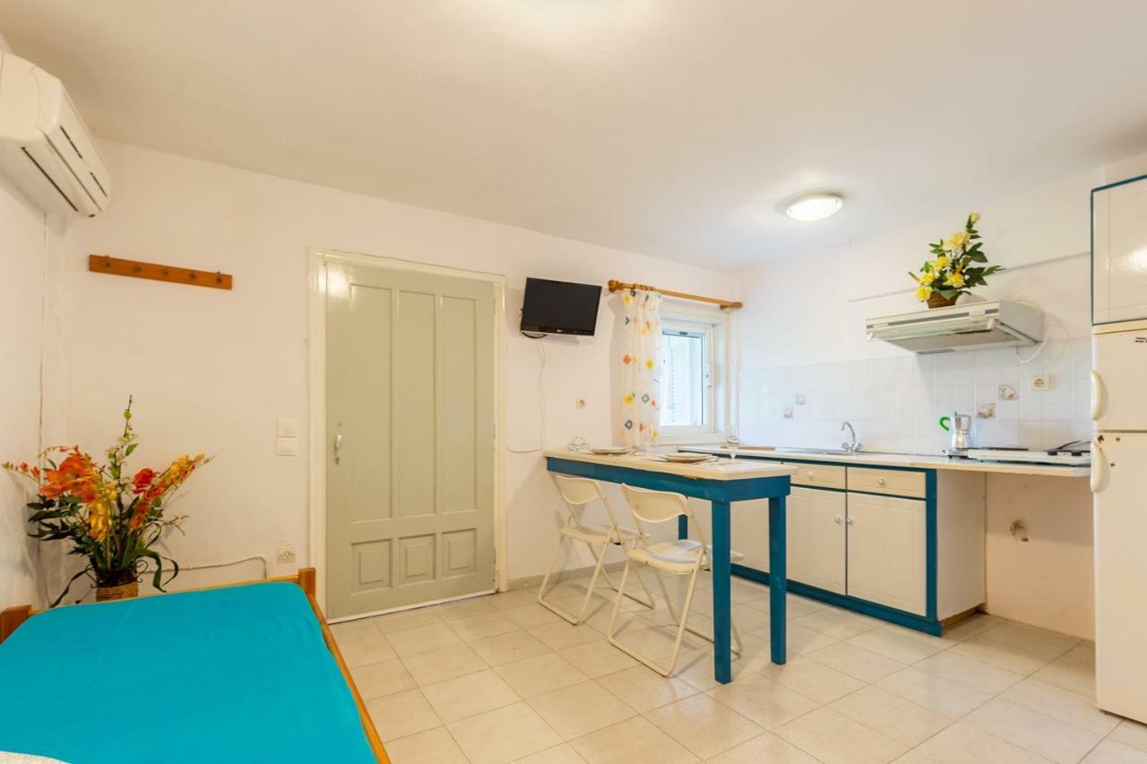 Ormos Drepanou Apartments Lygia  Buitenkant foto