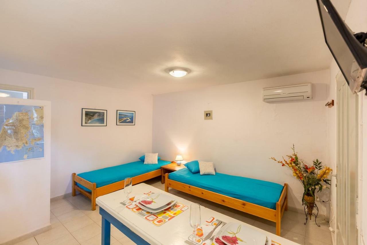 Ormos Drepanou Apartments Lygia  Buitenkant foto
