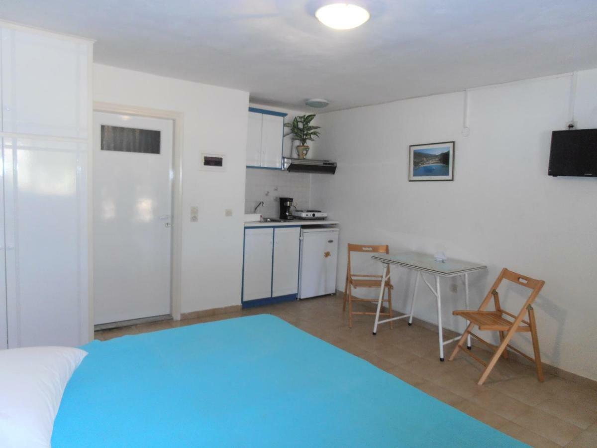 Ormos Drepanou Apartments Lygia  Buitenkant foto